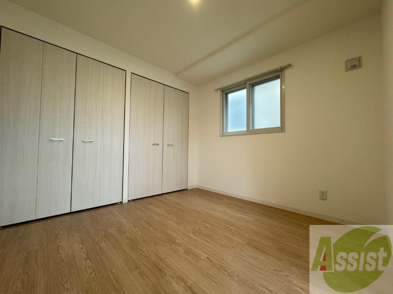 その他部屋・スペース　寝室です。部屋をどう使うかはあなた次第です！