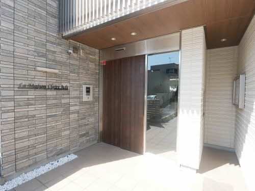 玄関　共用玄関