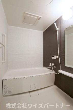 バス・シャワールーム　※別号室の為、現況優先