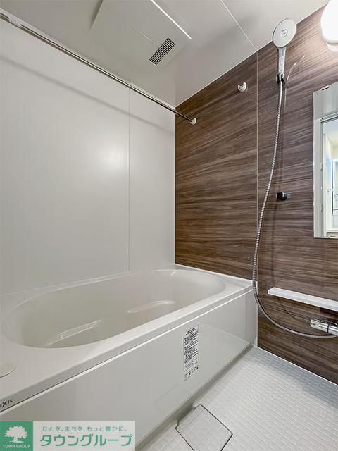 バス・シャワールーム　※写真は同タイプ住戸です。