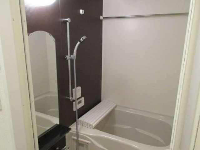 バス・シャワールーム　※別室の参考写真の為、現況優先です。