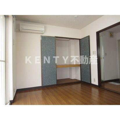 居室・リビング　居間です