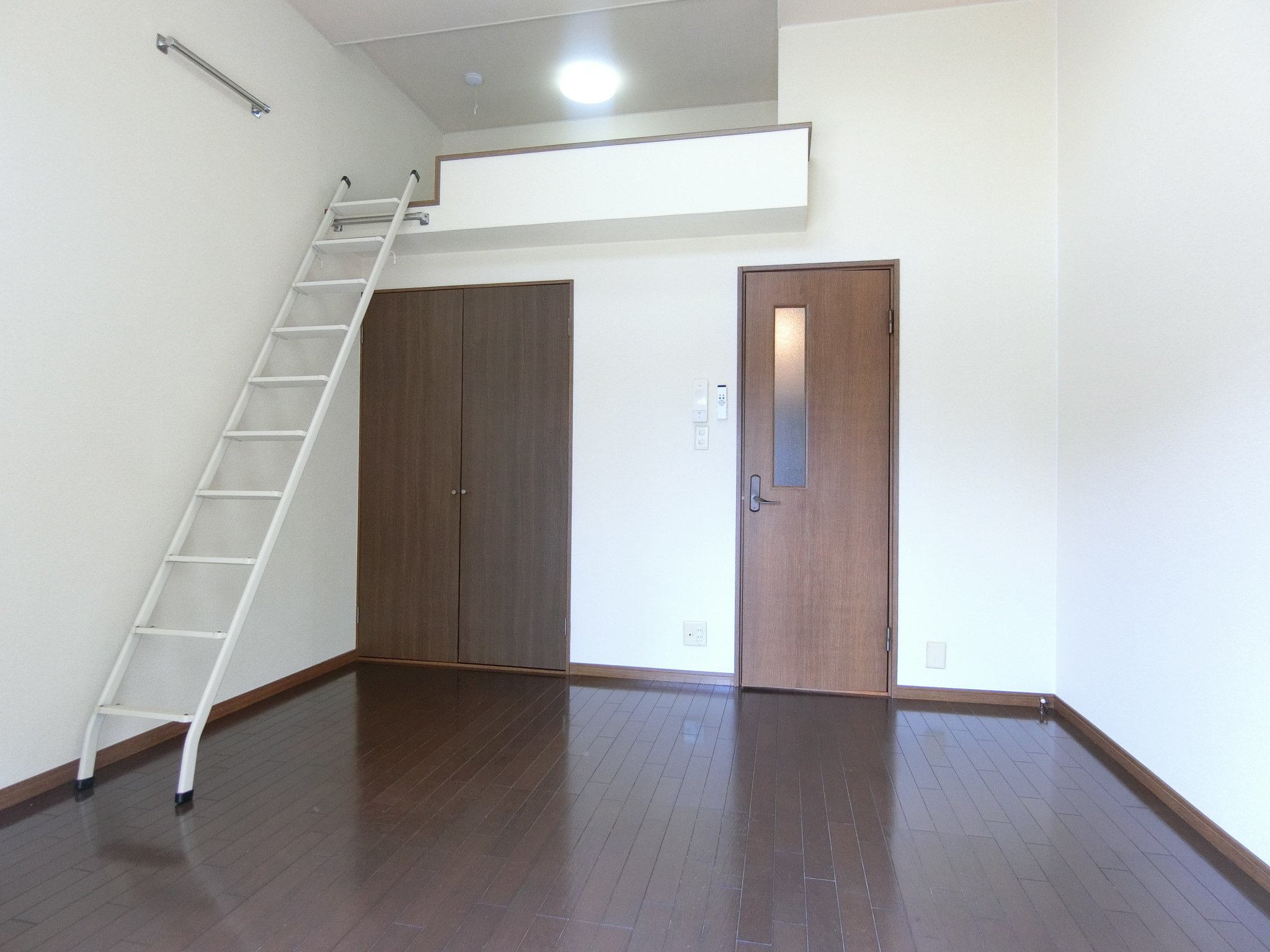 居室・リビング　以下別居室　参考写真