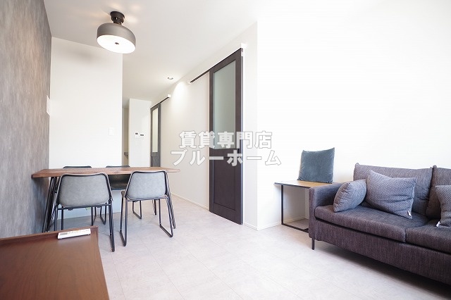 居室・リビング　13.5帖の広々としたリビング！