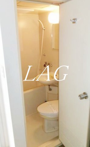 バス・シャワールーム　お風呂です。