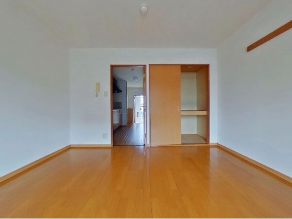 居室・リビング　別間取り参考写真　現物優先