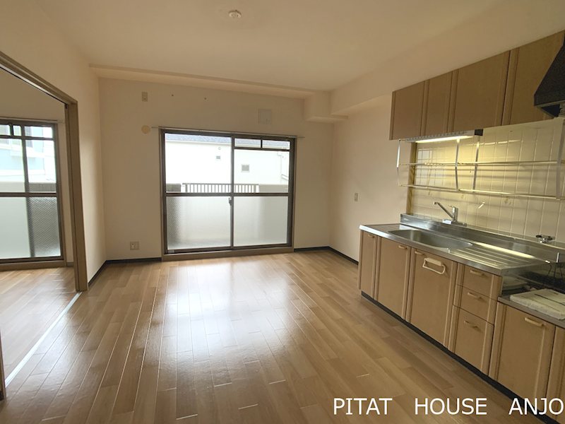 居室・リビング　参考写真２０５