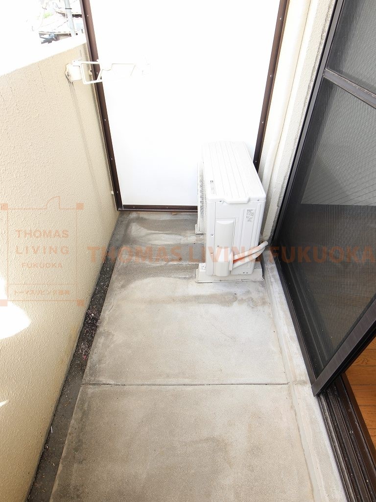 バルコニー　バルコニーも十分な広さです。