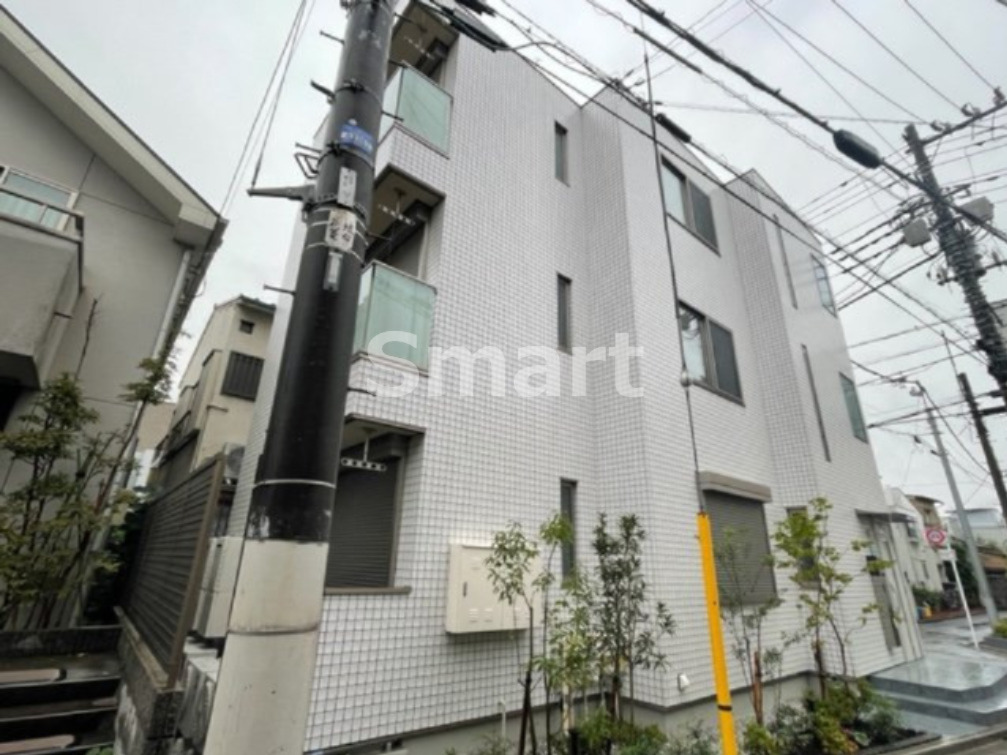 建物外観　落ち着いた雰囲気の外観です