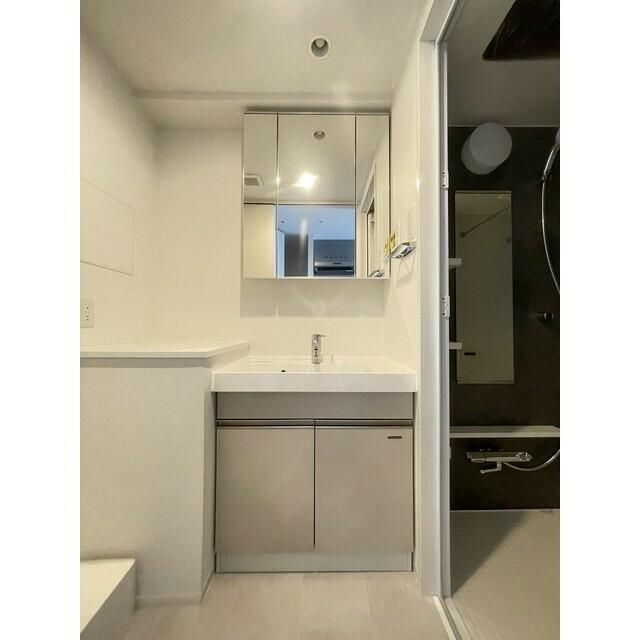 洗面設備　別部屋参考写真