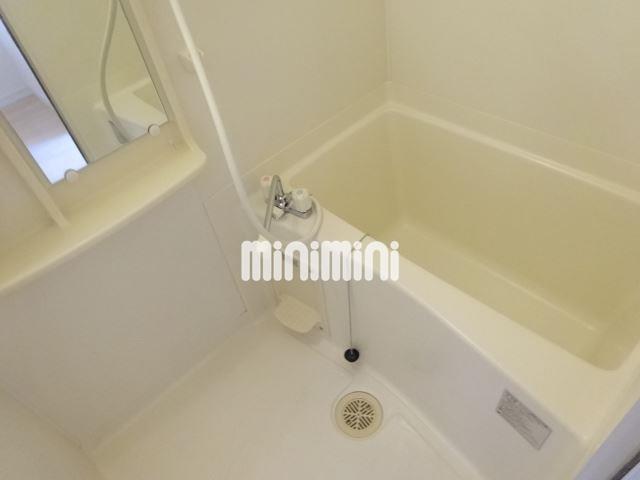 バス・シャワールーム　１日の疲れを洗い流す癒しの空間です