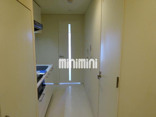 玄関　玄関から見たお部屋の雰囲気です