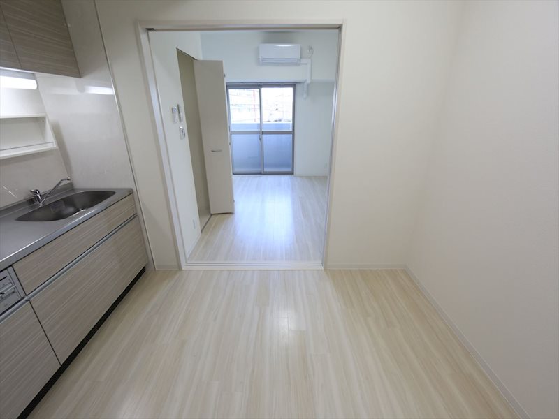 その他　ＤＫ6.2帖　洋室7.3帖と繋げても仕切っても使えます