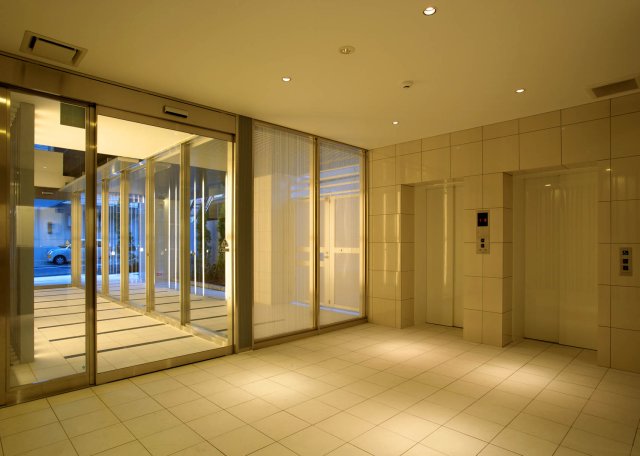 ロビー　※参考写真