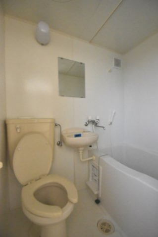 バス・シャワールーム　「バスルーム」