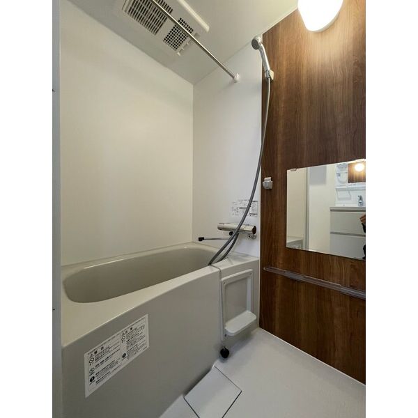 バス・シャワールーム　※同じシリーズの室内写真