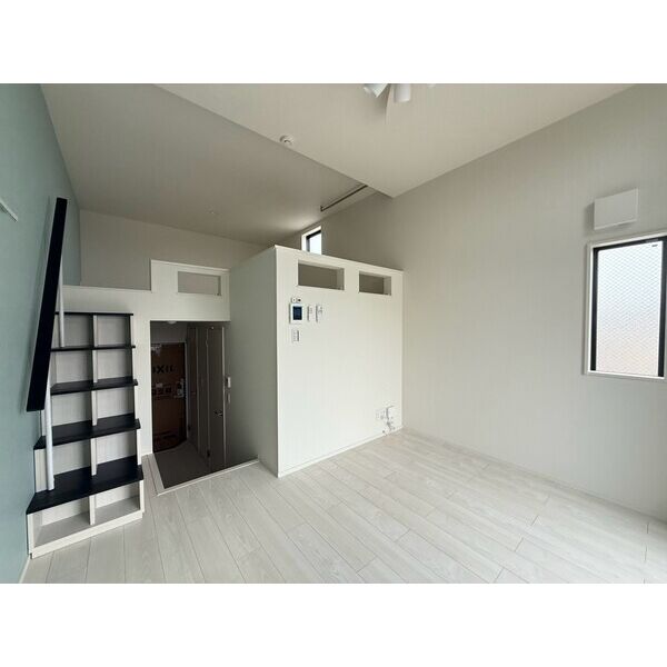 居室・リビング　※同じシリーズの室内写真