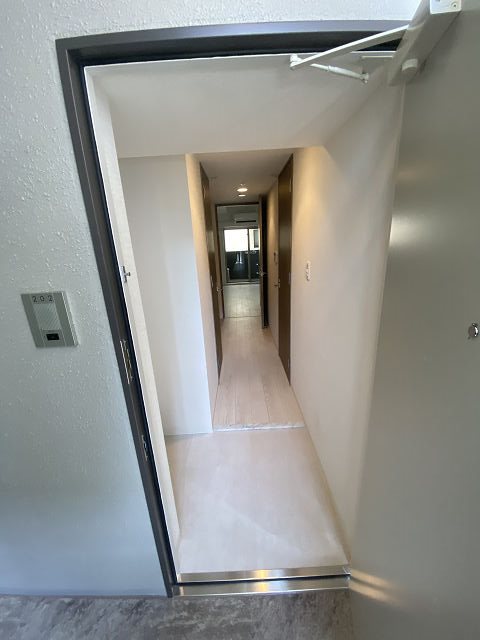 玄関　収納もある玄関です