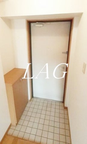 玄関　玄関です。