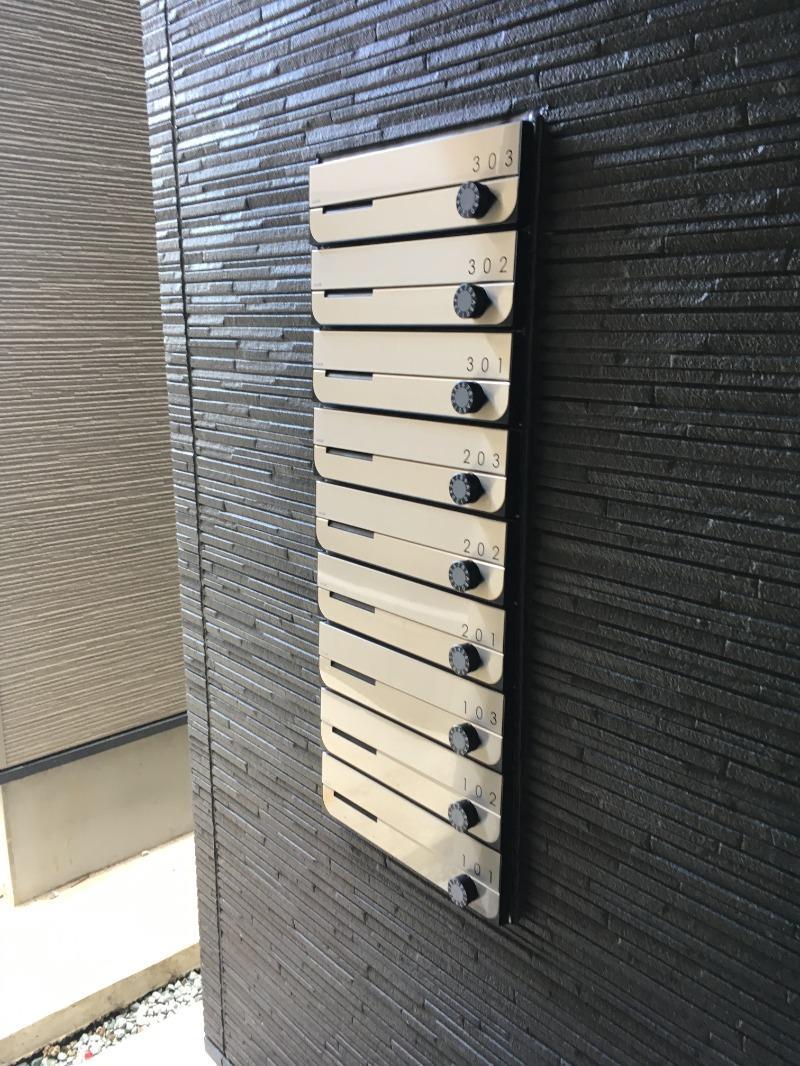 エントランス　集合ポスト