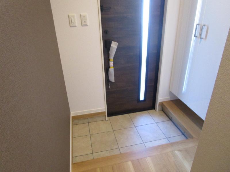 Frieden E棟の玄関写真