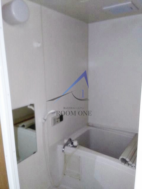 バス・シャワールーム　お風呂です。
