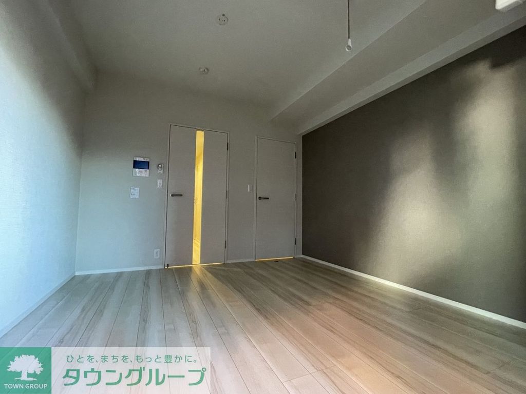 居室・リビング　駐車場