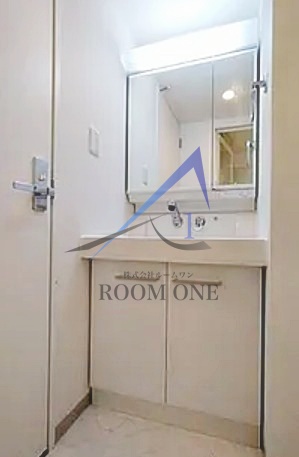 洗面設備　洗面台です。