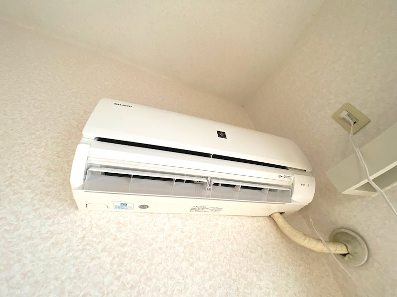 その他設備　洋室　エアコン設置
