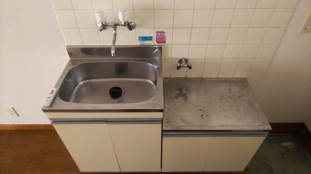 キッチン　別部屋の写真になります