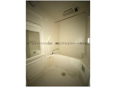 バス・シャワールーム　同建物別号室