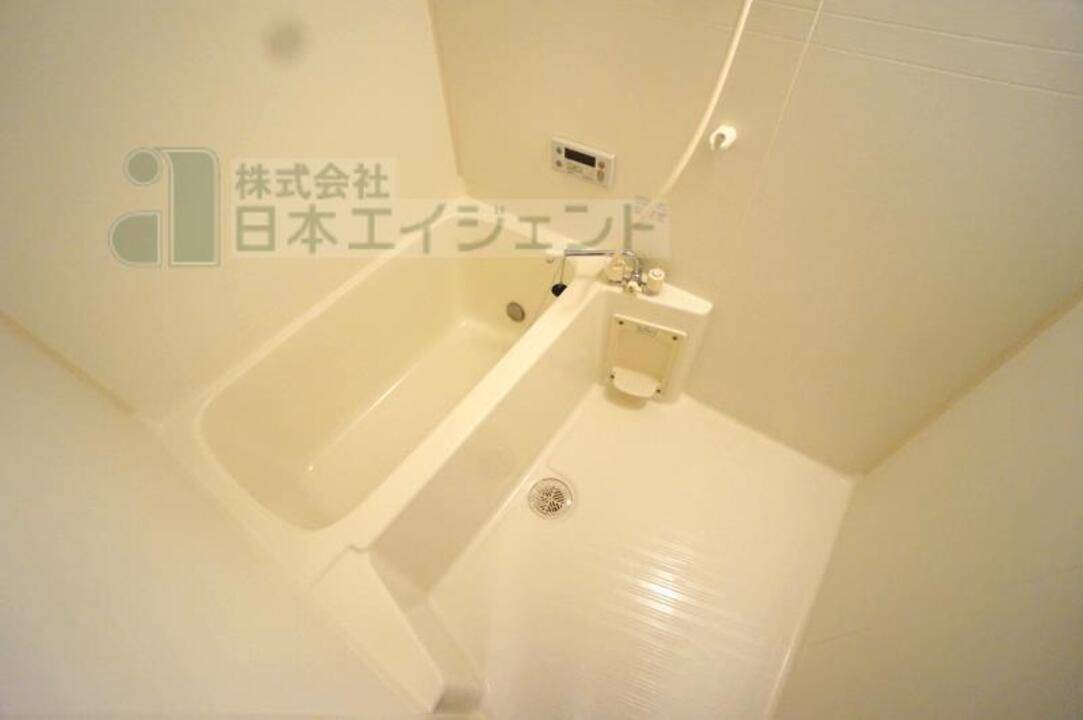 バス・シャワールーム　浴室