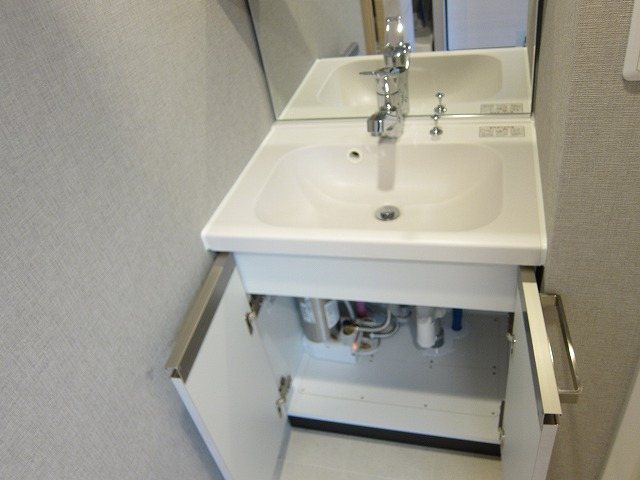洗面設備　参考写真。