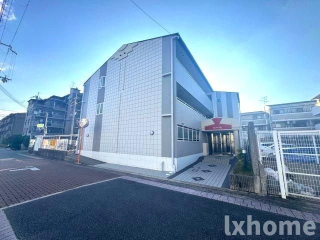 建物外観　外観は落ち着いています