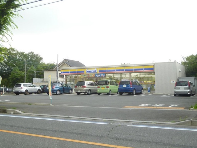 コンビニ　ミニストップ鶴ヶ島脚折４丁目店（コンビニ）まで230m