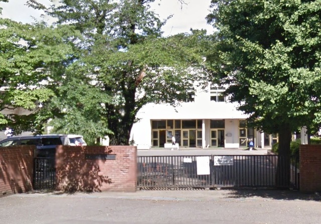 中学校　鶴ヶ島市立鶴ヶ島中学校（中学校）まで1200m