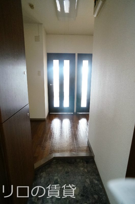 玄関　現状を優先します