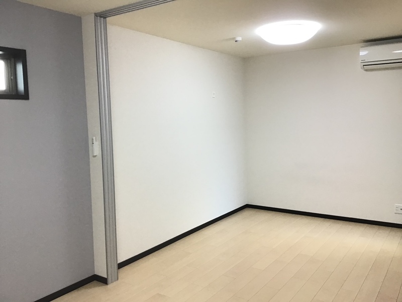 居室・リビング　フジパレス山之内II番館　居間・リビング