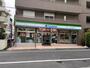 コンビニ　ファミリーマート代々木3丁目店（コンビニ）まで465m
