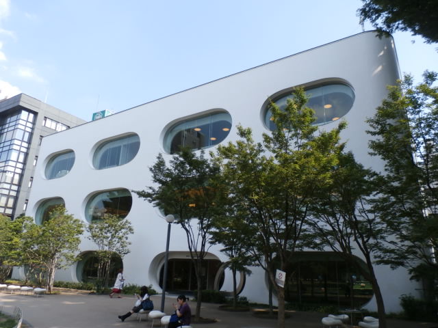 図書館　武蔵野プレイス（図書館）まで1904m