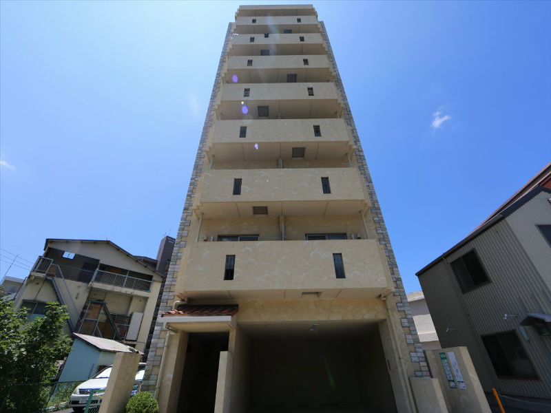 建物外観　外観　防犯カメラ　オートロック　ＡＬＳＯＫセキュリティ