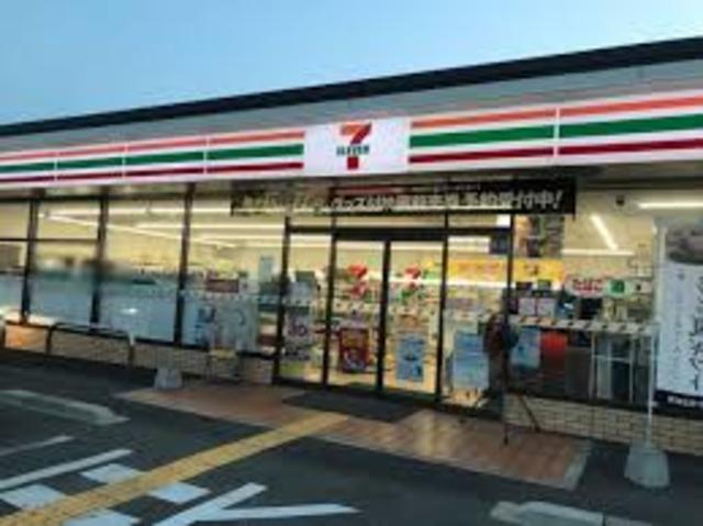 コンビニ　セブンイレブン　姫路上余部店（コンビニ）まで809m