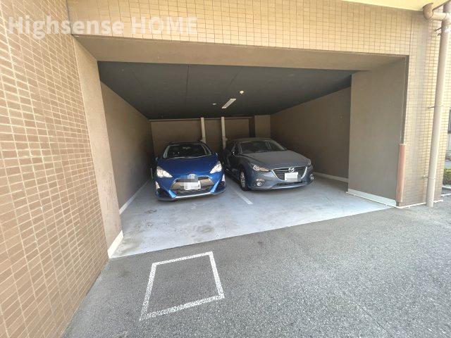 駐車場　駐車場完備です