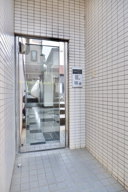 セキュリティ　セキュリティが気になる方におすすめのオートロック付です！