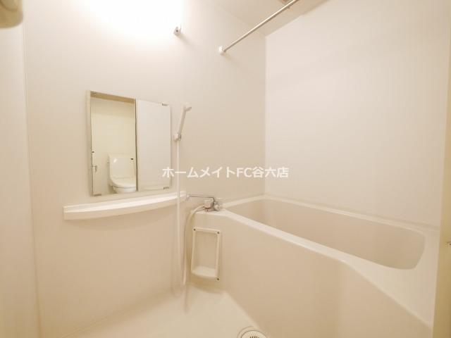 バス・シャワールーム　バス