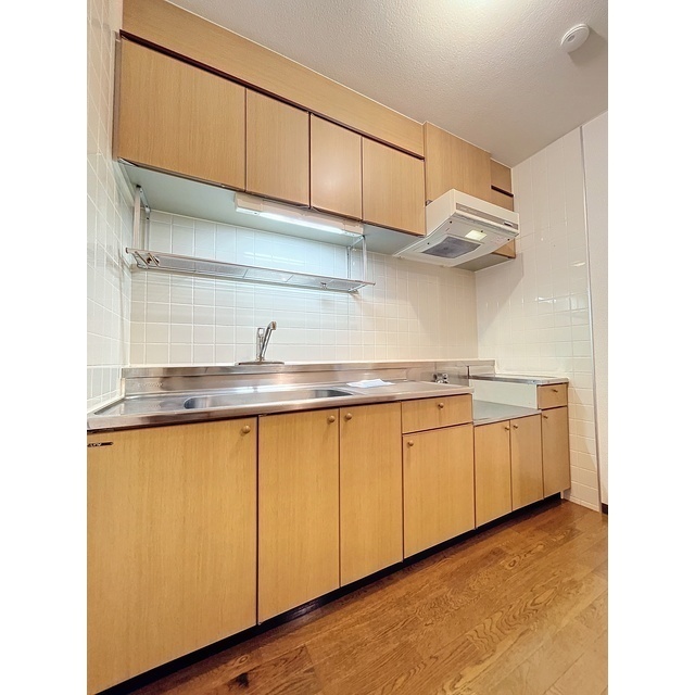 キッチン　別部屋参考写真（現況優先）