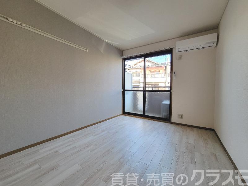 居室・リビング　明るいお部屋です♪