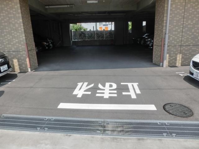 駐車場　駐車場もご相談ください