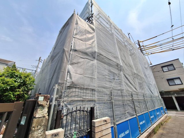 建物外観　※建築中