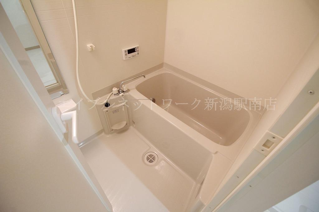 バス・シャワールーム　参考写真